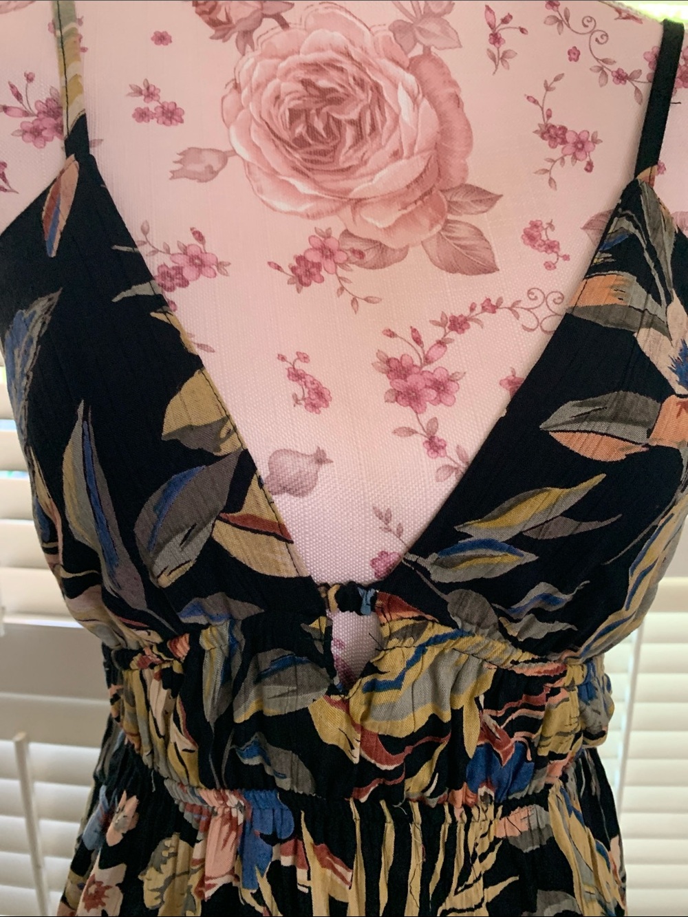 Angie Black Floral V-Neck Maxi Dress with Tropical Print - Picture 2 of 4